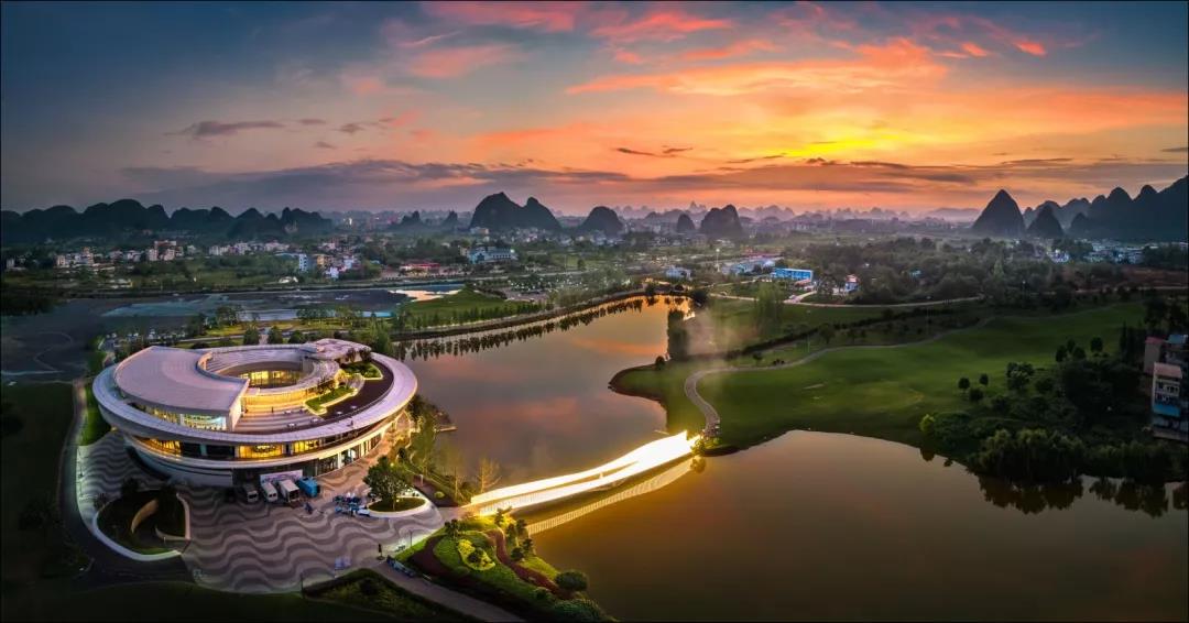 中國(guó)攝影金像獎(jiǎng)名家齊聚，直擊2021信昌集團(tuán)杯攝影大賽作品頒獎(jiǎng)儀式！